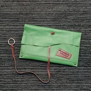 The Cayged Collection Green Skai Napa Leather Envelope Clutch Wallet